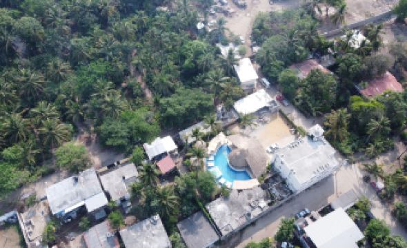 Hotel Ashly Loma Larga