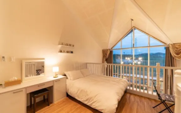 Yangyang Bali Star Pension (Emotional Camping) 鄰近河趙臺海灘的酒店