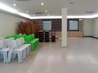 Hotel Grand Court Inn - Sungai Besar Hotels in Pancang Bedena