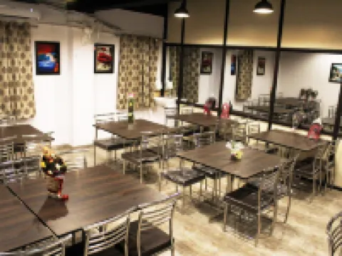 Eco Inn Hotel โรงแรมในจัมนคร