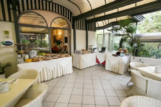 Hotel Vienna Ostenda e Ristorante il Danubio