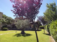 Scappo in Umbria, Villa Hotel a Montecchio