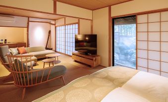 Yufuin-Rakuyu