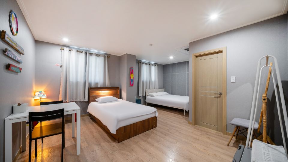 Jeju Hotel Stayhyun Dongmun Market