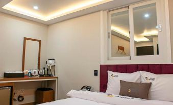 Changnyeong Sweet Hotel