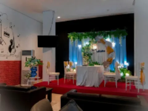 Mandiri Mansion Hotels in Mulyorejo