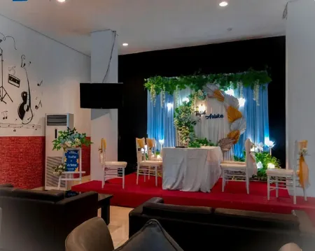 Mandiri Mansion Отели в г. Mulyorejo