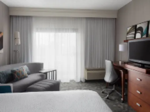 Courtyard Syracuse Carrier Circle Hotels in DeWitt