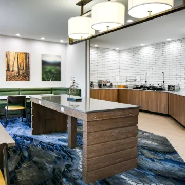 Fairfield Inn & Suites Tulsa Central