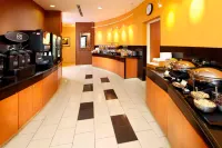 Fairfield Inn & Suites Pittsburgh Neville Island - Aamiainen