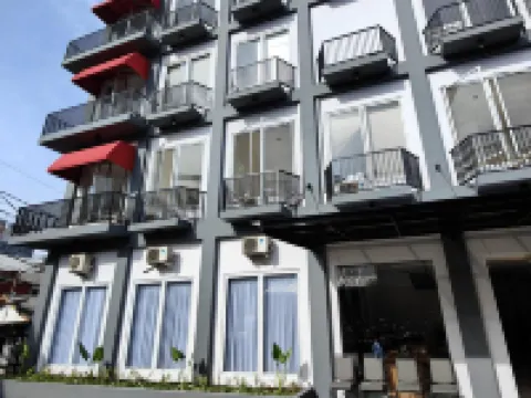 Ra Inn Setiabudi Hotels near Sampoerna Strategic Square