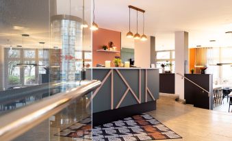 Holiday Inn - the niu, Blade Solingen