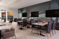 查爾斯頓機場會議中心TownePlace套房酒店 - 廚房