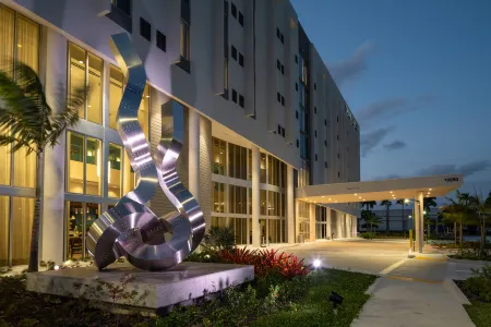 DoubleTree by Hilton Miami Doral