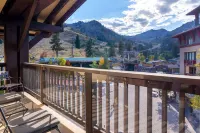 3BR Condo in the Village at Palisades - Premier