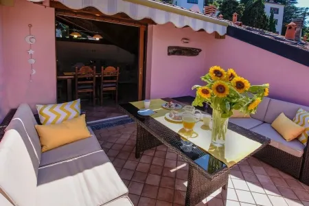 L'una di Lago Lake Apartment - Whit Parking Отели в г. Торно