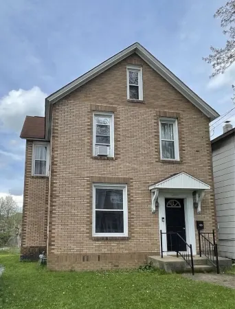 The Modern Gem with GAME ROOM! Pet friendly