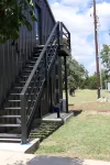 Charming Farmhouse studio ! Packed with modern amenities with all the charm!