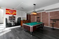 Epic Columbia River views * New Modern Home in the heart of the gorge. Hotels in Carson