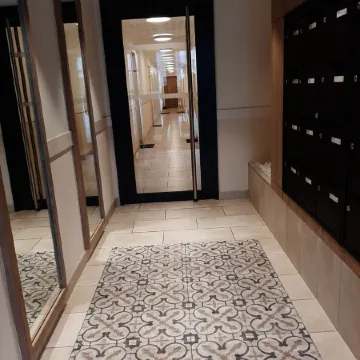 Superb T3 apartment in a quiet location overlooking the port of Crouesty