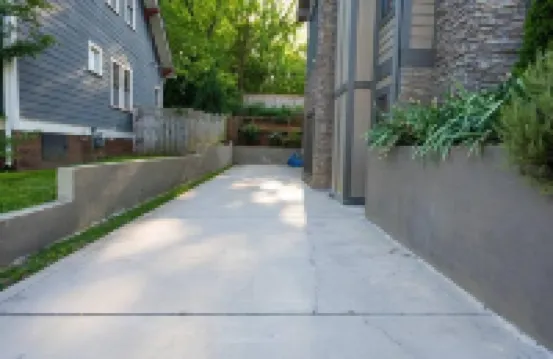 Stunning Uptown Luxury Apartment