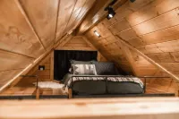 Secluded Cabin Minutes from Snow Trails & I-71