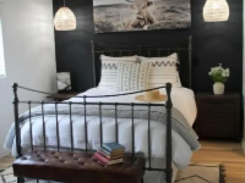 Sleeps 4. Private casita in the country. フォールブルックのホテル