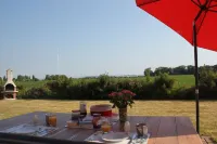 Thatched cottage in 1. Row to the Baltic Sea - near the Hanseatic city of Wismar