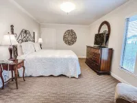 Relaxing & Romantic 1 bedroom Condo, in the Heart of Wine Country