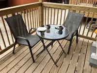 2 Bedroom - Convenient & Comfy Downtown Apartment
