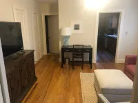 Quiet, home-style stay in historic Washington Park neighborhood. Hotels in Forsyth County