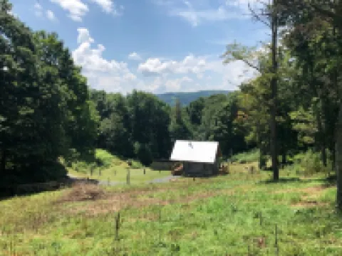 Cozy Cabin Near Grayson Highlands State Park