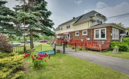 Cozy Apartment, Your second home Отели рядом с достопримечательностью «Cheektowaga Volunteer Firemen's Memorial Park»