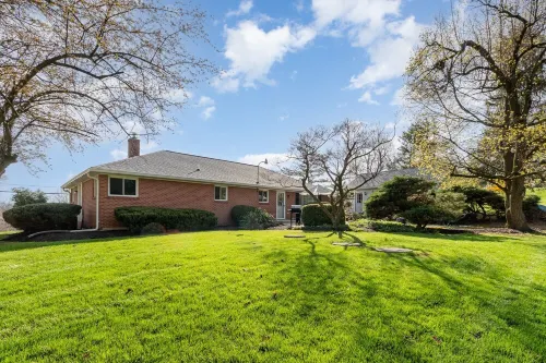 Hershey's Hideaway: A Tranquil Retreat on the Hill Hotel a North Londonderry Township