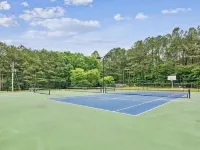 Family Cabin Fun: Deck Slide, Hot Tub, Fire Pit & Resort Amenities!