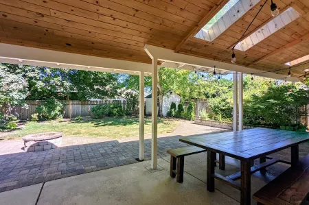 Arioso House - A Home To Inspire Creativity & Joy For Your Visit