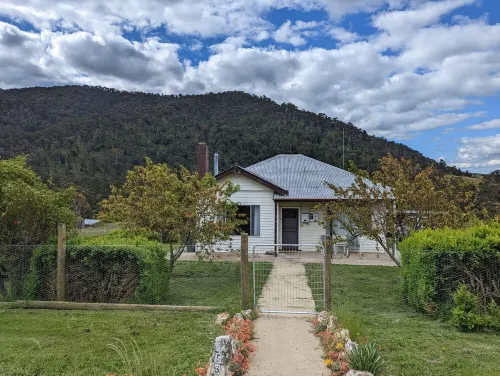 Omeo acreage getaway in the Victorian High Country