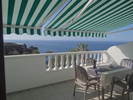 BAHIA SOL APARTMENT IN FRONT OF THE SEA