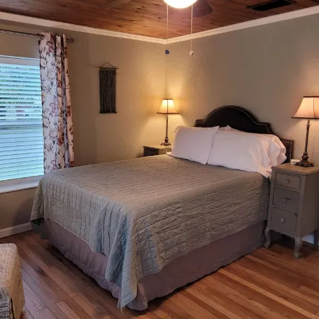 The Compass North with Full Kitchen Near TSU