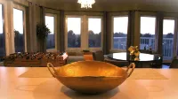 Stylish Oceanfront Escape 2 Master Suites King Bed