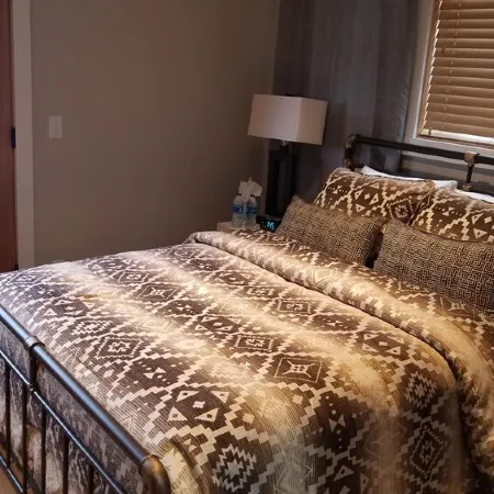 Trinity:  Ski Access  Great Guest House-Recently Upgraded!