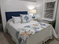 7th & Central-Cozy 2bed/1bath 1st floor condo