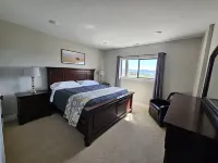 MODERN BEAR Lake House with incredible lake views! Hotels near Bear Lake
