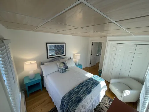 Coastal Gem historic Eastport Water Street walk to shops, restaurants, galleries