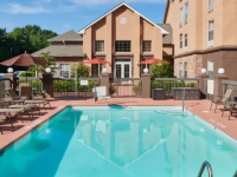 Hampton Inn & Suites Chapel Hill/Durham Hotels in Orange County