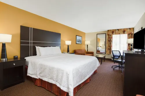Hampton Inn Pittsburgh/West Mifflin Hotels in West Mifflin