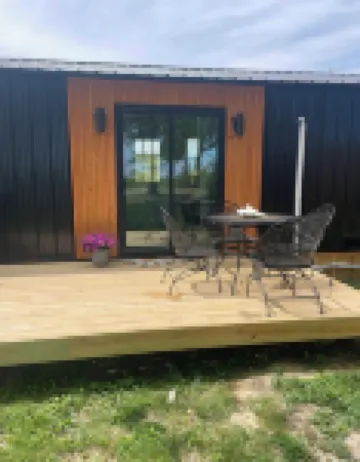 Family style cabin with pond and orchard near the Buffalo National River