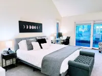 Luxury Designer Home, Dome and Top amenities