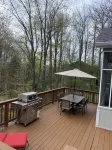 Locate on Hidden Valley Resort close to the ski slopes and Highland Golf Courses