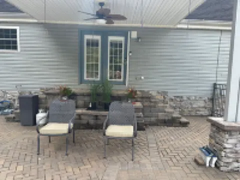 Charming 4-bedroom farmhouse on 11 acres, Pool, AC, Fire  pit and WiFi in Celina